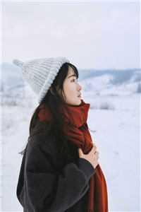 畅销小说开局被活埋,我直接原地复生